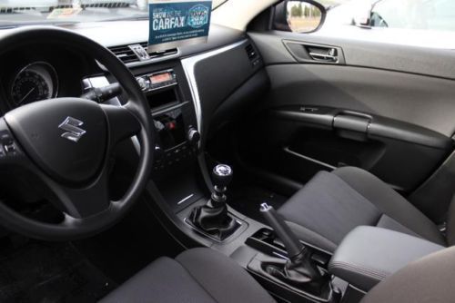 S Manual 2.4L 7 Speakers Air Conditioning Automatic temperature control, image 32