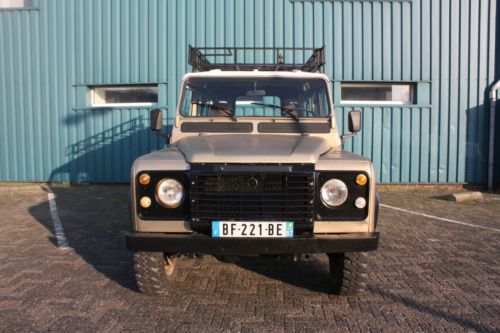 1985 Land Rover Defender 110 2.5  Diesel, image 3