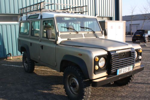 1985 Land Rover Defender 110 2.5  Diesel, image 4
