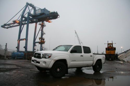 2011 toyoata tacoma double cab trd off road tx pro w/ trd supercharger