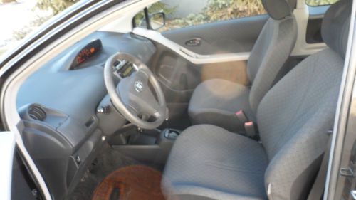 CLEAN IN & OUT! RUNS PERFECT! A TRUE FUEL MISER! COME SEE THIS ECONOMICAL YARIS!, image 10