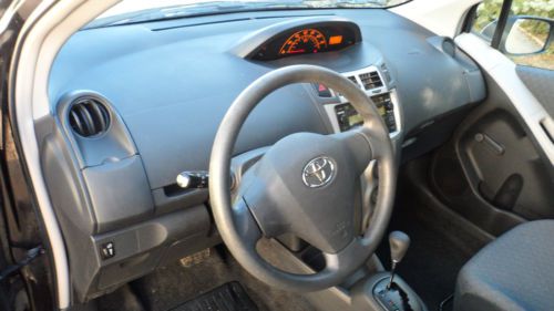 CLEAN IN & OUT! RUNS PERFECT! A TRUE FUEL MISER! COME SEE THIS ECONOMICAL YARIS!, image 11