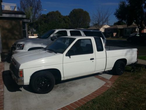 1989 nissan d21 e extended cab pickup 2-door 2.4l