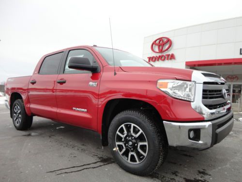 New 2014 tundra crewmax sr5 trd off road 5.7l v8 4x4 camera barcelona red 4wd