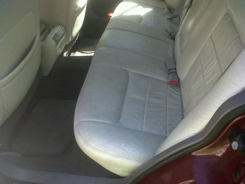 1998 Lincoln Town Car Signature Sedan 4-Door 4.6L NO RESERVE, image 13