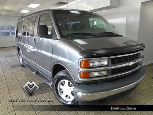 2000 chevrolet express 7 passenger van side steps