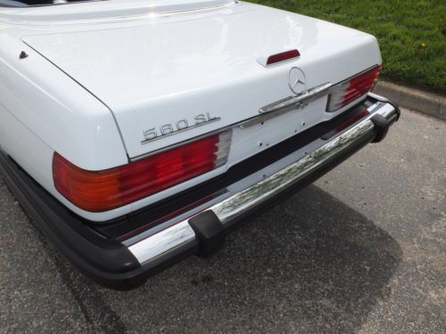 1989 MERCEDES 560SL CONV. - LOOKS/RUNS/DRIVES GREAT!  VERY LOW ORIGINAL MILES!, image 14