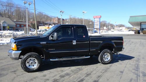 5-speed manual * 4x4 * 7.3 power stroke turbo diesel * no reserve