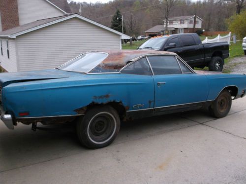 1969 plymouth gtx 440 hemi roadrunner cuda