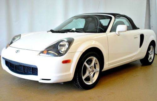 2000 toyota mr2 spyder base convertible 2-door 1.8l