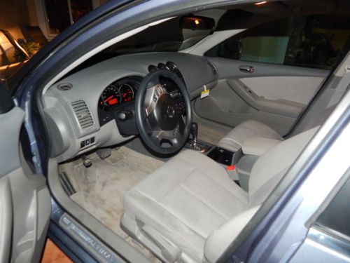 2012 Nissan Altima S Sedan 4-Door 2.5L, image 3