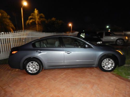 2012 Nissan Altima S Sedan 4-Door 2.5L, image 6
