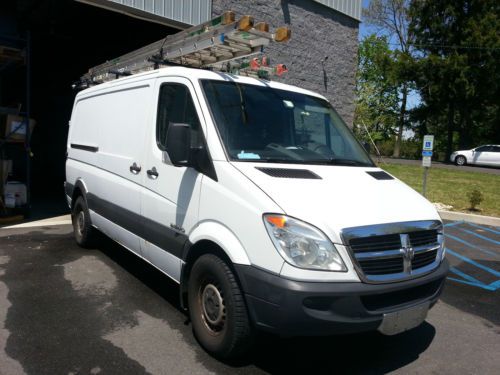 2008 dodge sprinter 2500 base standard cargo van 3-door 3.0l