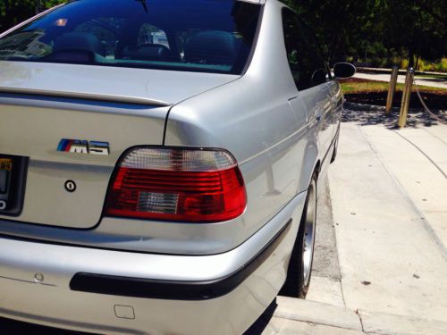 2001 bmw m5 base sedan 4-door 5.0l