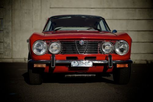 1974 Alfa Romeo GTV 2000 Classic Italian Style, image 2