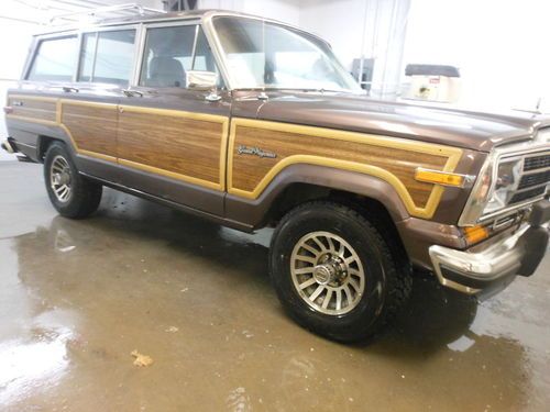 1989 jeep grand wagoneer base sport utility 4-door 5.9l