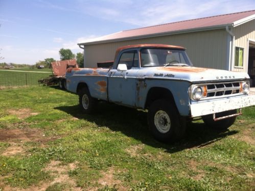 1968 dodge d200 power wagon