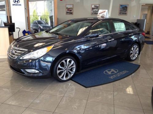 2013 hyundai sonata se sedan 4-door 2.0l