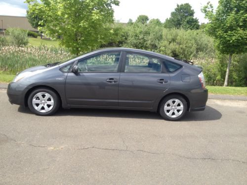 &#039;07 toyota prius! one owner clean carfax! no reserve!