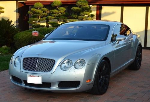 2005 bentley continental gt. fully loaded. only 34k miles. clean carfax. amazing