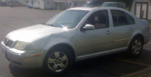 2004 volkswagen jetta gls sedan 4-door 2.0l moon roof no reserve automatic