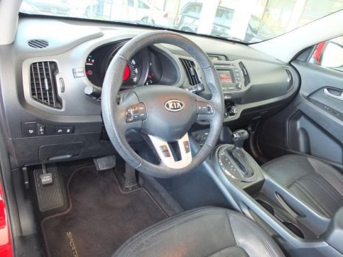 2012 Kia Sportage Fully Loaded Panoramic Sunroof,Leather,Back-up Camera & More, image 10