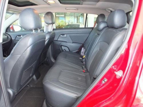 2012 Kia Sportage Fully Loaded Panoramic Sunroof,Leather,Back-up Camera & More, image 18