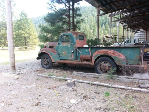 1940 dodge 1 ton pickup truck