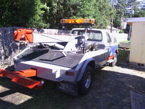 Super duty tow truck