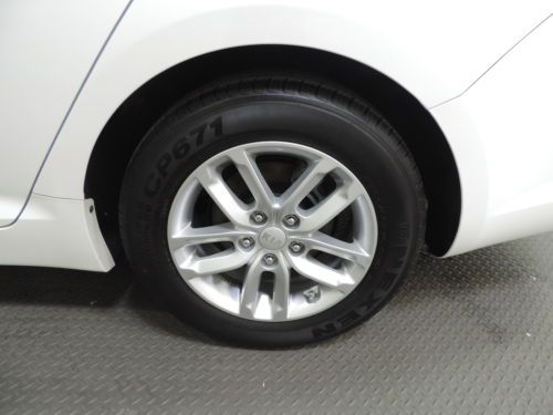 backup camera cruise alloys white lx low miles clean power seat automatic, US $17,498.00, image 2