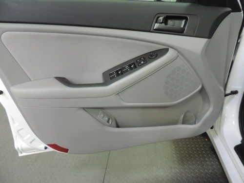 backup camera cruise alloys white lx low miles clean power seat automatic, US $17,498.00, image 3