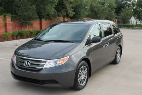 2013 honda odyssey exl only 18k miles - leather - sunroof -  - free shipping!!!