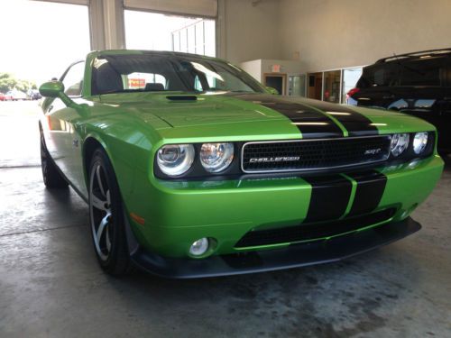 2011 dodge challenger srt8 coupe 6.4l only 1,700 miles!! 50k new!