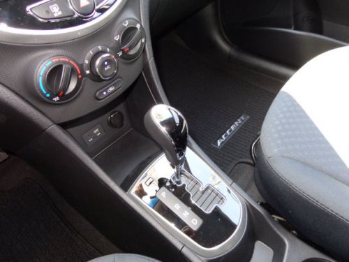 2014 Hyundai Accent SE, US $18,570.00, image 5