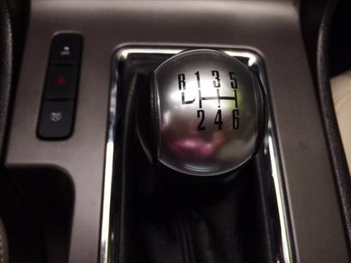 2012 ford mustang premium