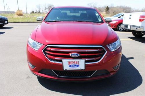 2014 ford taurus limited