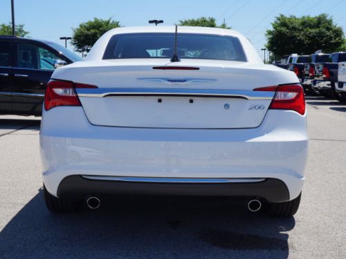 2013 Chrysler 200 Limited, US $32,577.00, image 7