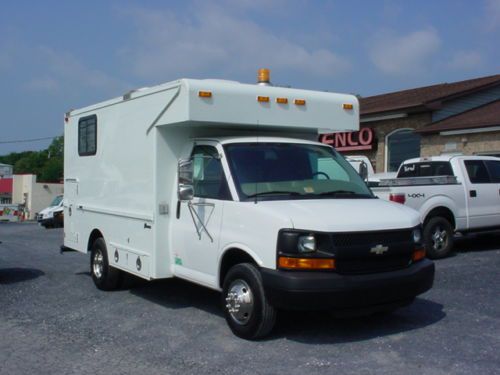 2005 chevrolet g3500 &#034; splicer &#034; cube van 72k act. mi. aluminum body a/c genset