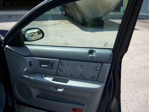2001 Ford Taurus LX Sedan 4-Door 3.0L, image 15