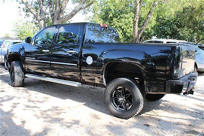 Gmc sierra 2500hd 4wd 153.7&#034; denali low miles 4 dr crew cab truck automatic dies