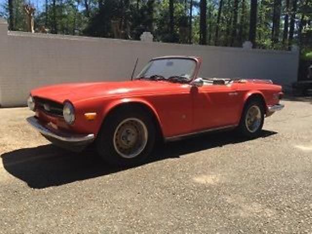 Triumph tr-6 base