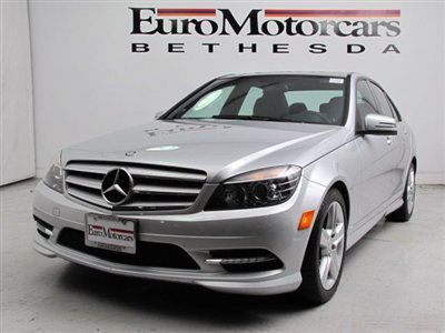 Navigation-warranty-sport-aluminum trim-bluetooth-1 owner-carfax certified