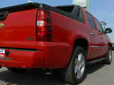 2011 AVALANCHE LTZ AC HEATED SEATS CD DVD NAV BCK UP CAM MOON ROOF PRK SENSORS, image 8