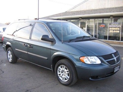 2007 dodge grand caravan se w/ only 23k miles clean carfax 1 owner call today!!!