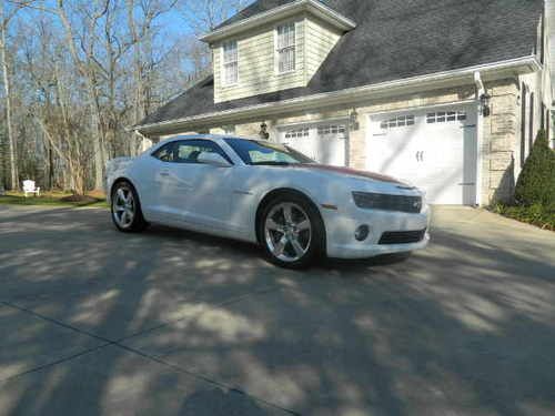 Must see 2010 camaro ss---2ss loaded out---adult owned and stock---low miles!!!