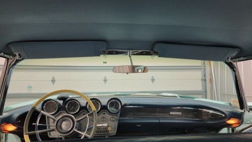 1960 lincoln continental mark v