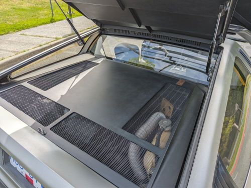 DeLorean DMC-12, 19000 miles, 5-Speed Manual, 1981, Largely Original, C $68,450.00, image 9