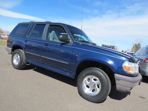 1996 ford explorer xlt 4x4 4.0 v6 automatic local 2 owner trade origcond nosmoke