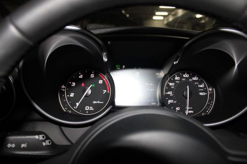 2022 Alfa Romeo Giulia, US $27,149.99, image 5