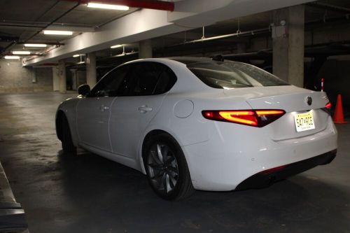 2022 Alfa Romeo Giulia, US $27,149.99, image 9